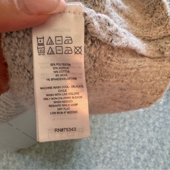 Oversized knit Cardigan - Picture 6 of 6